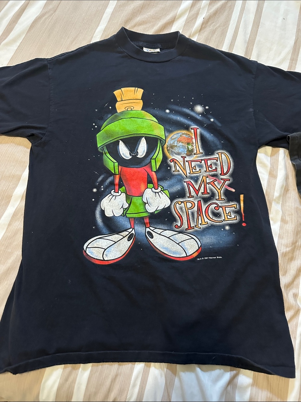 VINTAGE Marvin the Martian Black Graphic Tee with Green & Red
